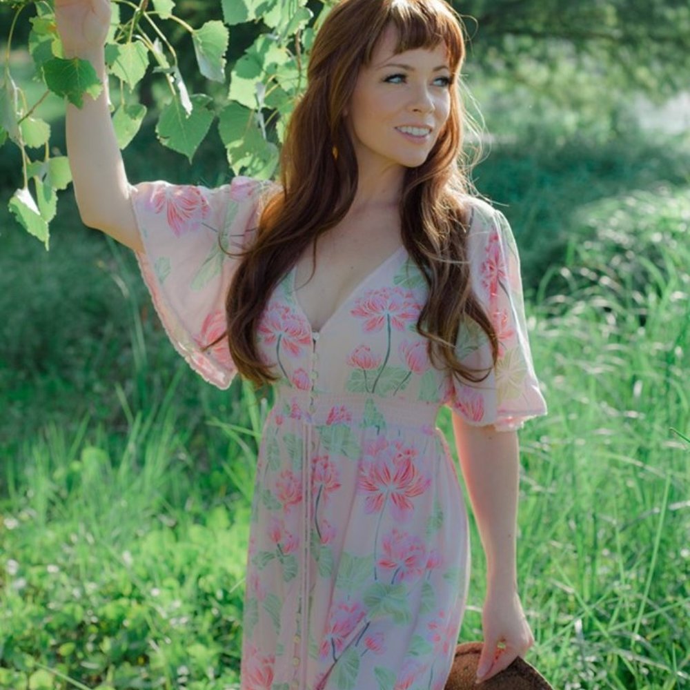 Forever 21 Floral Maxi, Size Medium